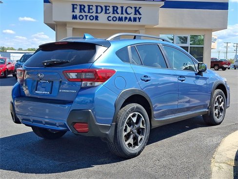 Used 2020 Subaru Crosstrek 2.0i Premium w/ Moonroof Package 2 image 6