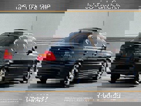 Used 2004 BMW 330i Sedan image 9