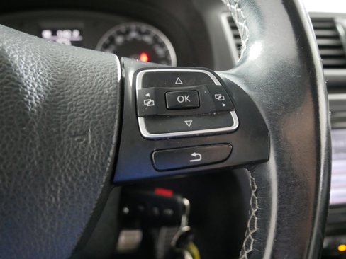 Used 2015 Volkswagen Passat 1.8T SE image 28