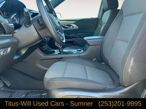 Used 2022 Chevrolet Traverse LT w/ LPO, Cargo Package image 15