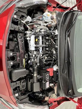 New 2025 Nissan Versa SR w/ Trunk Package image 32