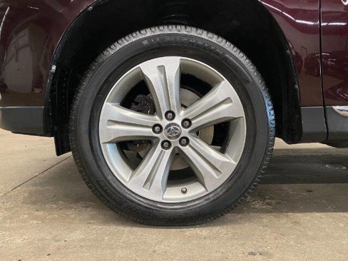Used 2012 Toyota Highlander Limited image 35