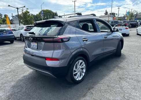 Used 2023 Chevrolet Bolt EUV LT w/ Driver Confidence Package image 3