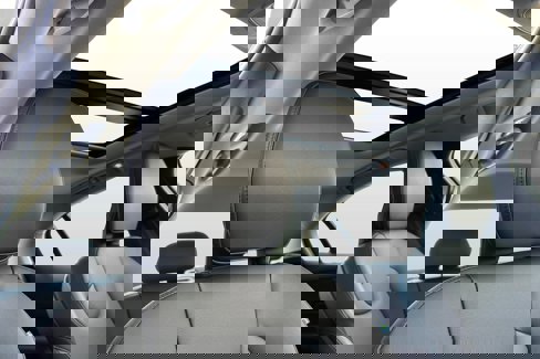 Certified 2025 Volvo S60 B5 Core image 19