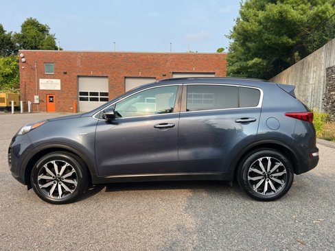 Used 2018 Kia Sportage EX w/ EX Premium Package image 2