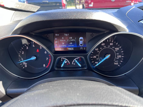 Used 2018 Ford Escape SE image 17