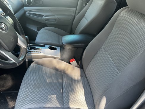 Used 2013 Toyota Tacoma 2WD Access Cab image 26