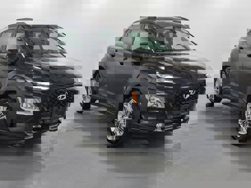 Used 2021 Hyundai Kona SEL Plus image 2