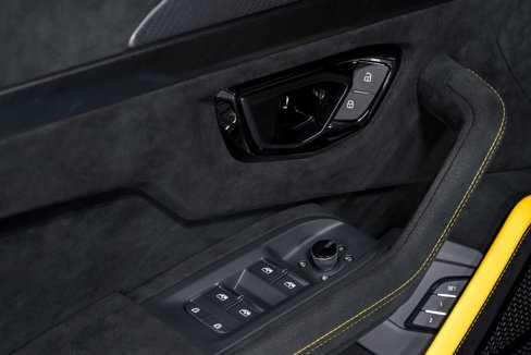 Used 2024 Lamborghini Urus Performante image 10