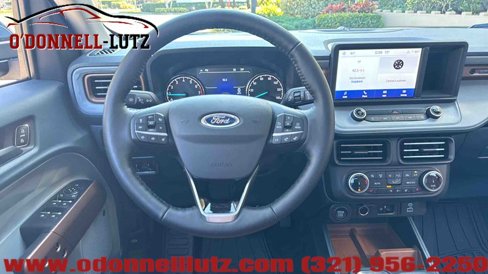 Used 2022 Ford Maverick Lariat w/ Lariat Luxury Package image 18