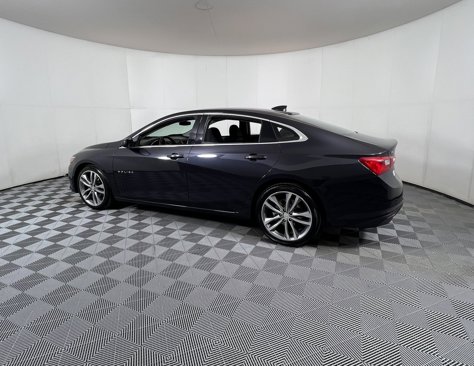 Used 2023 Chevrolet Malibu LT image 3