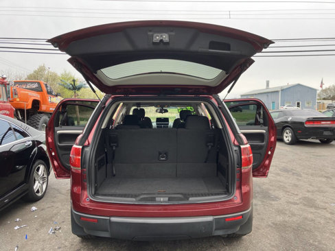 Used 2008 Saturn Outlook XE w/ Advanced Audio Package image 23