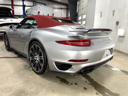 Used 2015 Porsche 911 Turbo image 10