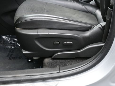 Used 2019 Buick Encore Preferred image 12