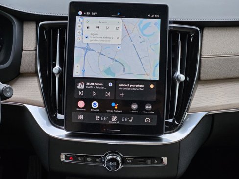 New 2025 Volvo XC90 B5 Plus w/ Protection Package Premier image 37
