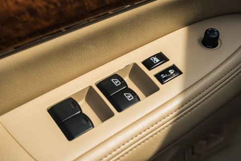 Used 2014 Nissan Armada SL image 41