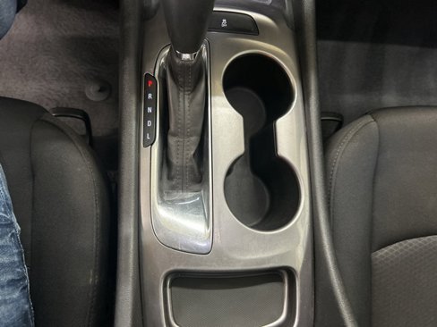 Used 2019 Chevrolet Malibu LS image 14