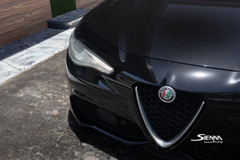 Used 2018 Alfa Romeo Giulia image 8