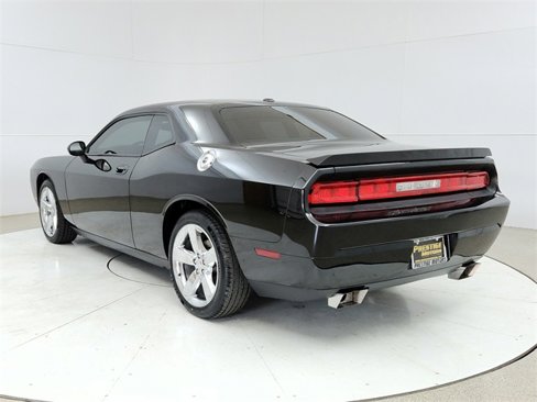 Used 2009 Dodge Challenger R/T image 5