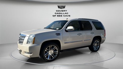 Used 2013 Cadillac Escalade Platinum image 3