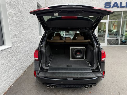 Used 2015 BMW X5 M image 27