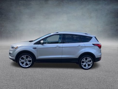 Used 2019 Ford Escape Titanium image 21