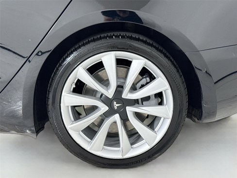 Used 2019 Tesla Model 3 Mid Range image 37