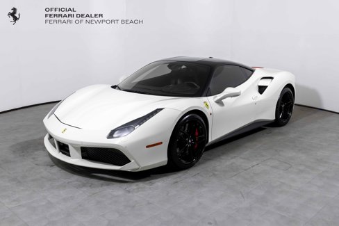 Used 2016 Ferrari 488 GTB image 1