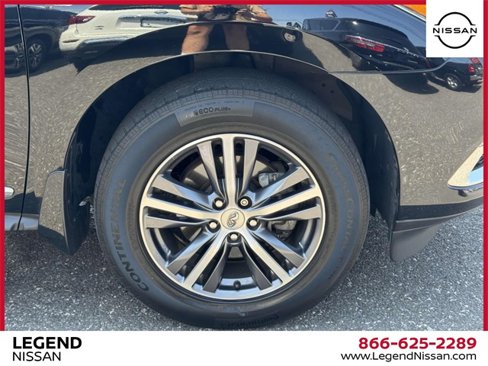 Used 2019 INFINITI QX60 Luxe w/ Essential Package image 8
