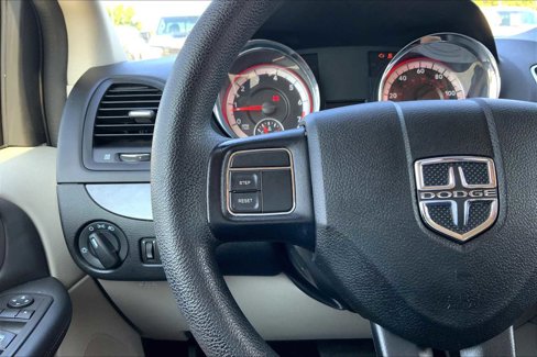 Used 2019 Dodge Grand Caravan SE image 22
