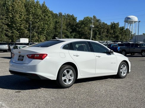New 2025 Chevrolet Malibu LS image 13