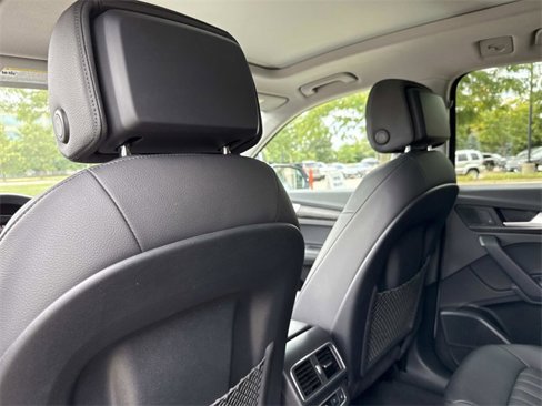 Used 2019 Audi Q5 2.0T Premium Plus image 16