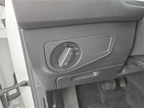 Used 2020 Volkswagen Tiguan S w/ 3rd Row Seat Package image 12
