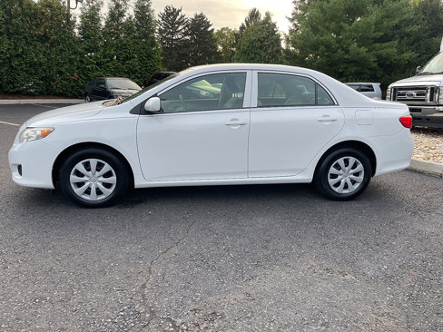 Used 2010 Toyota Corolla LE image 11