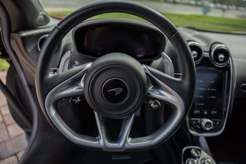 Used 2021 McLaren GT image 15
