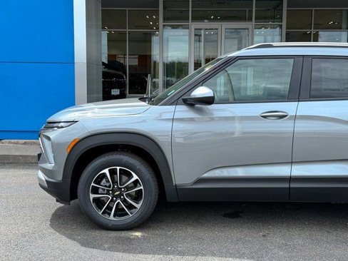 New 2026 Chevrolet TrailBlazer LT w/ LT Cold Weather Package image 9