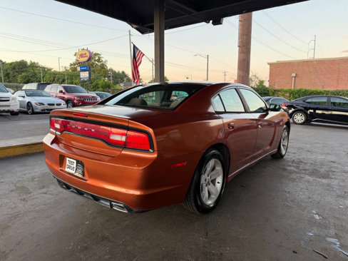 Used 2011 Dodge Charger SE image 5