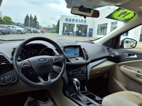 Used 2019 Ford Escape SEL image 10