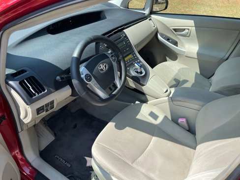 Used 2011 Toyota Prius One image 11