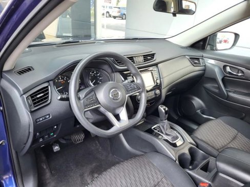 Used 2018 Nissan Rogue S image 23