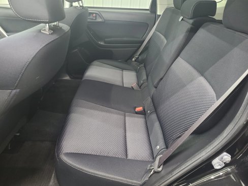 Used 2015 Subaru Forester 2.5i Premium w/ All-Weather Package image 40