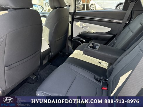 Certified 2022 Hyundai Tucson SE image 12
