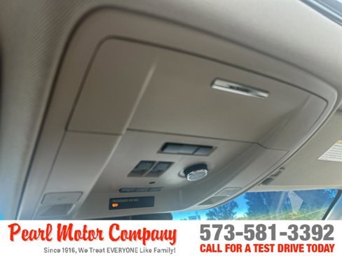 Used 2017 GMC Yukon Denali w/ Open Road Package image 15