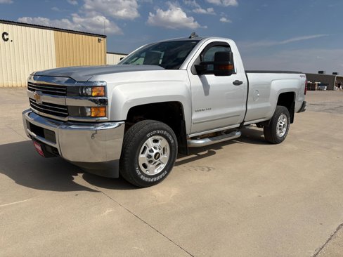 Used 2016 Chevrolet Silverado 2500 W/T w/ WT Convenience Package image 2