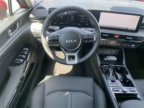 New 2025 Kia K5 EX image 21