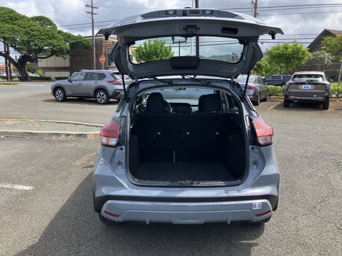 Certified 2024 Nissan Kicks SV image 11