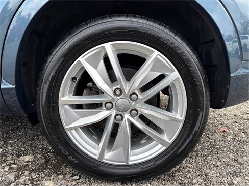 Used 2016 Audi Q3 2.0T Premium Plus image 28