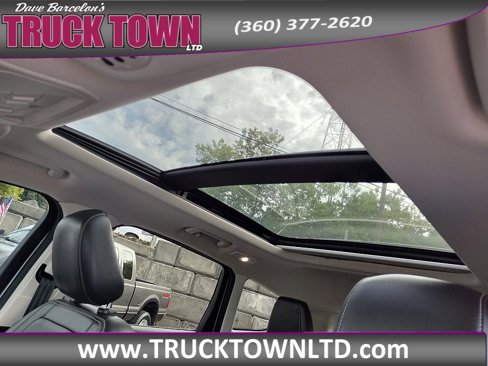 Used 2018 Ford Escape Titanium w/ Ford Safe & Smart Package image 27