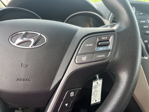 Used 2015 Hyundai Santa Fe Sport image 18