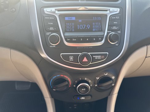 Used 2016 Hyundai Accent SE w/ Option Group 02 image 28